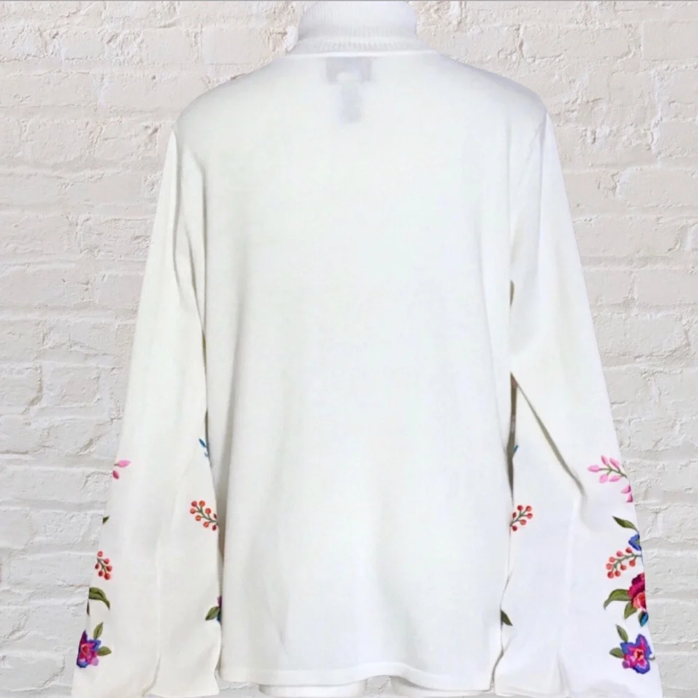 Linea by Louis Dell’Olio Embroidery Sweate… - Picture 2 of 6